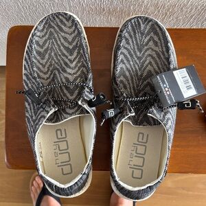 Hey Dude Black and White Zigzag Loafers Woman’s